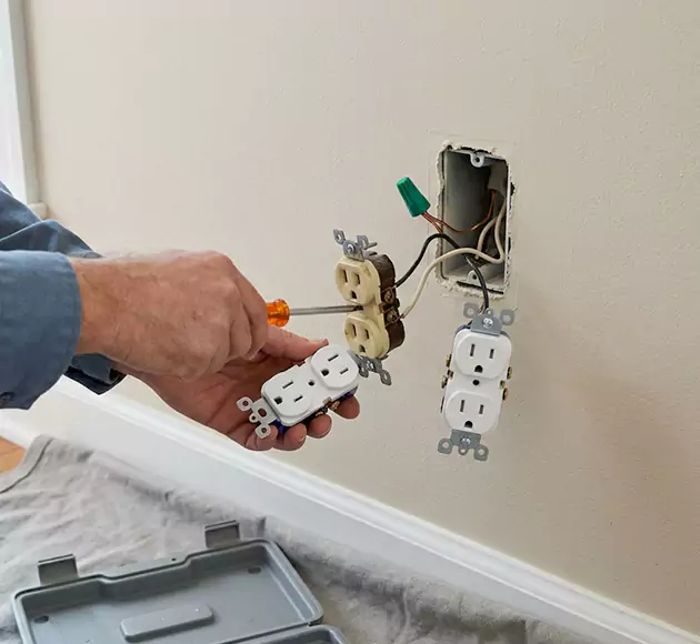 Professional Outlet Replacement: Your Local Swap-Out Team in Springdale, AR